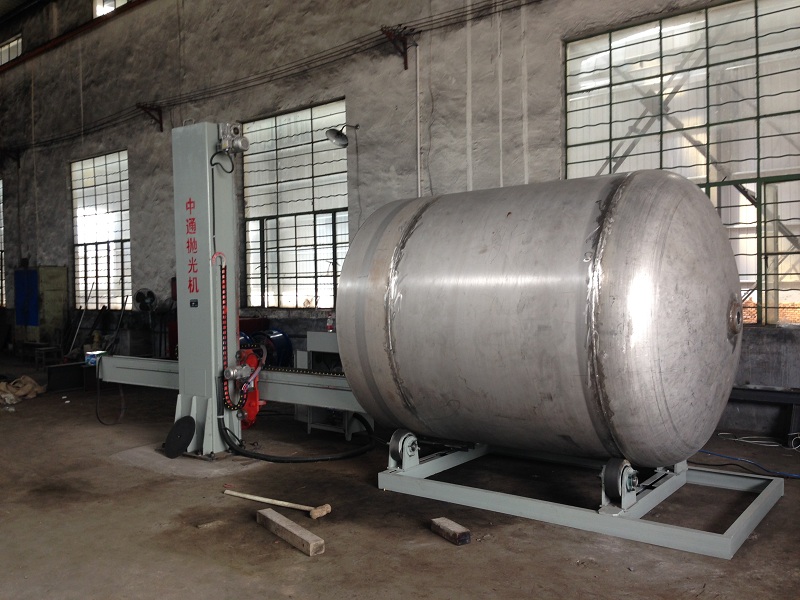 Tank Polishing Machine